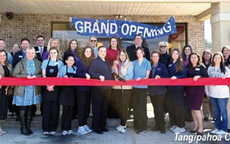 Tangipahoa Chamber Ribbon Cutting Ceremony: Nothing Bundt Cakes