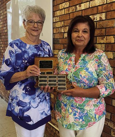 Sue Nelson, Gloria Messenger