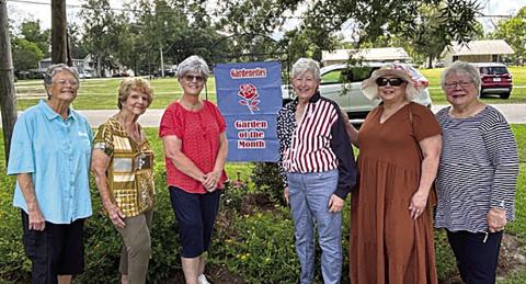 Sunday Hanson, Marilyn Wright, home owner Margaret Joiner, Margaret Bailey, president Susan Pizani, Ellen Pusey. (Courtesy Photo)