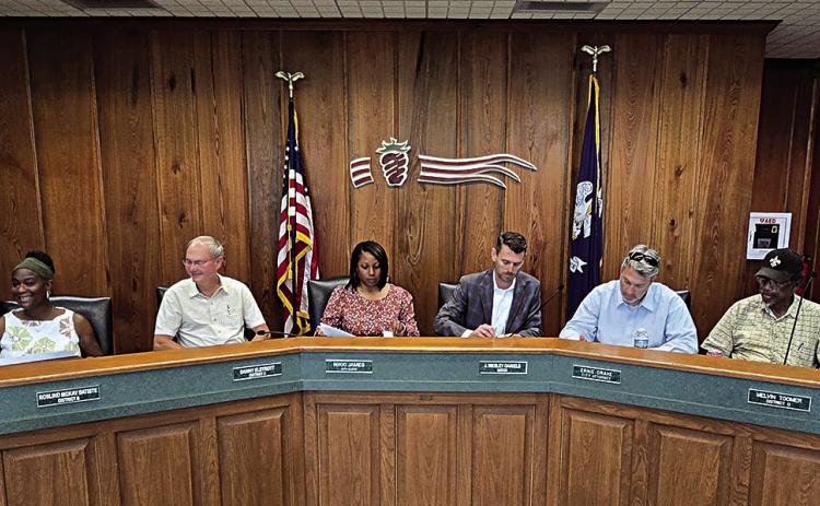 Ponchatoula Mayor Leads First Council Meeting