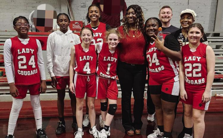 Back row, from left: Kayleigh White, Jaycee Sims, London Showers, Head Coach Daphne Felder, Coach Billy Gueldner, Victoria Showers. Front row, from left: Tinley Joiner, Natalie Arthur, Amira Johnson (Courtesy Photo)